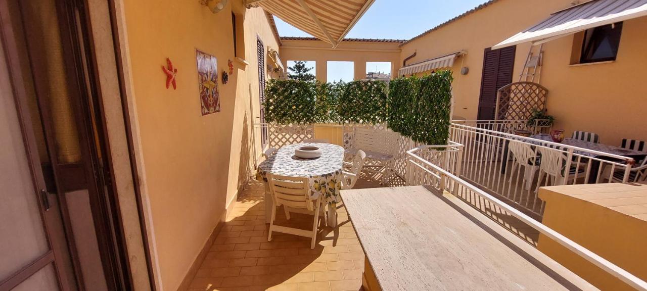 Medieval Flat Apartment Gaeta Exterior photo